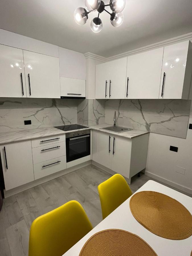 Ely Apartaments Borşa المظهر الخارجي الصورة